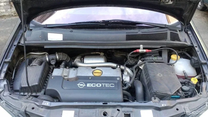 Opel Zafira 2000 - 6