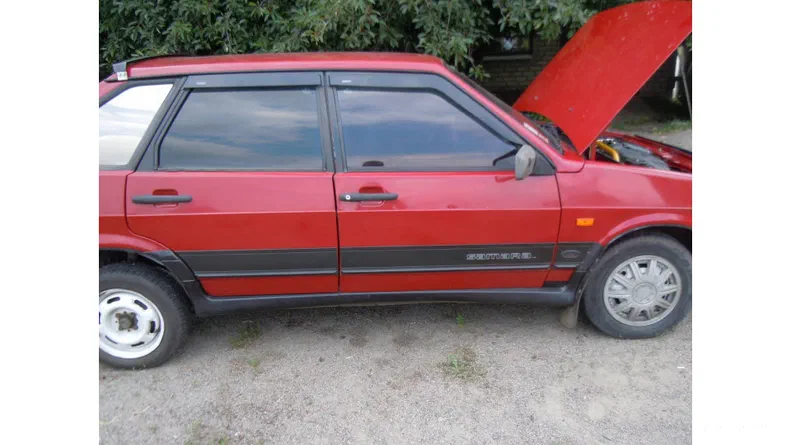 Lada (ВАЗ) 2109 2004
