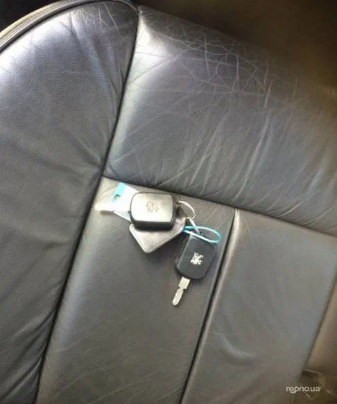 Peugeot 607 2004 - 10