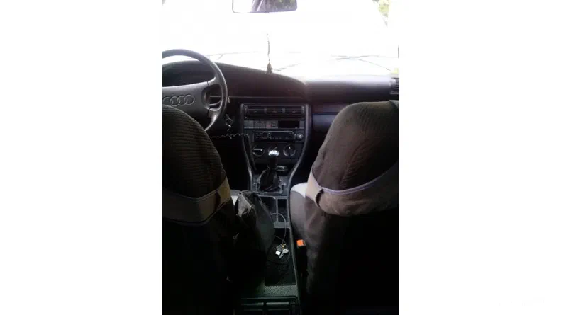 Audi 100 1991 - 8