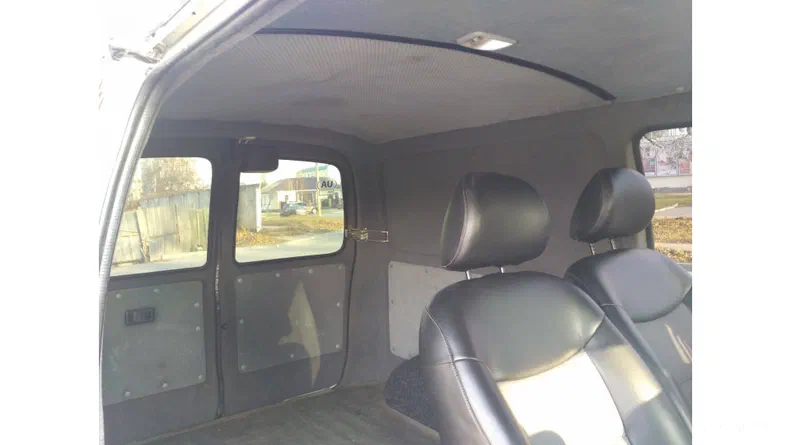 Toyota HiAce 2002 - 5