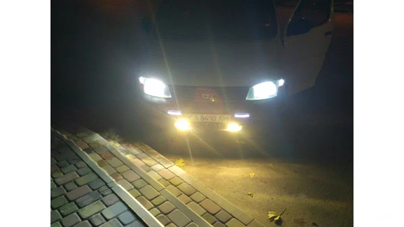 Toyota HiAce 2002 - 9