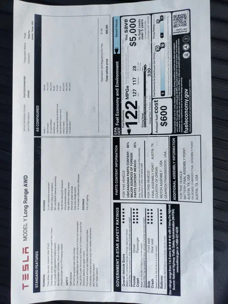 Tesla Model Y 2023 - 17