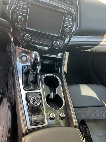 Nissan Maxima 2018 - 17