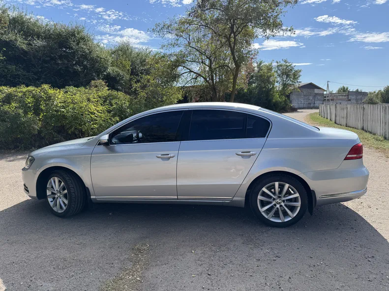 Volkswagen Passat 2013