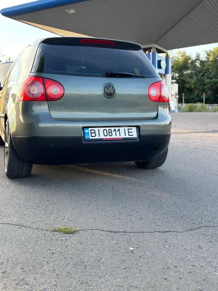 Volkswagen Golf 2003 - 5