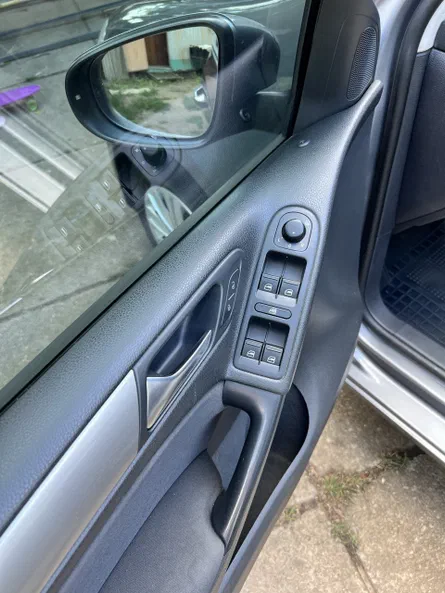 Volkswagen Golf 2012 - 5