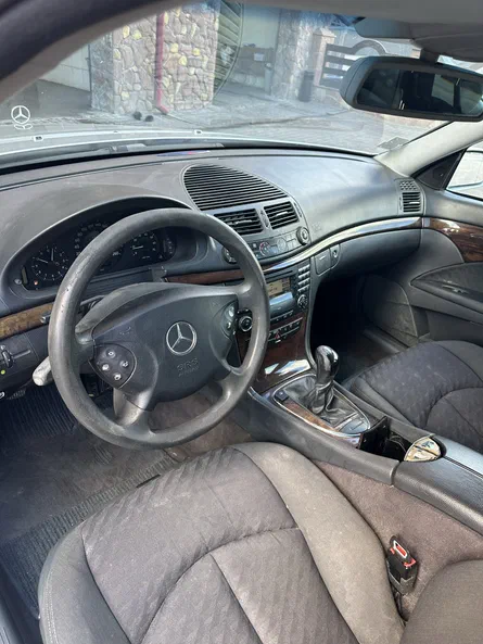 Mercedes-Benz E-Клас 2003 - 9