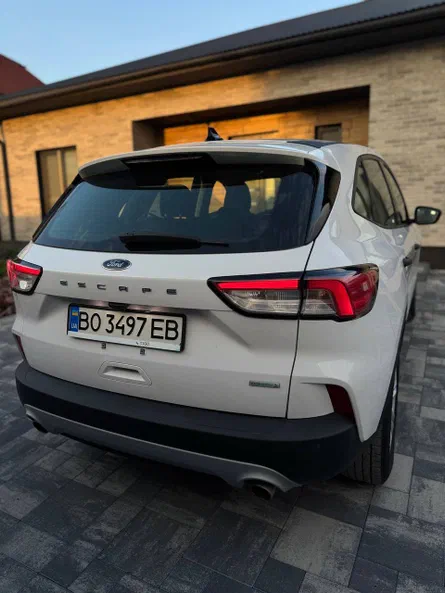 Ford Escape 2019 - 8