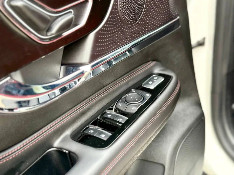 Lincoln Corsair 2024 - 29