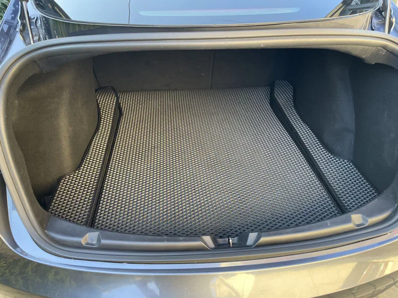 Tesla Model 3 2019 - 11