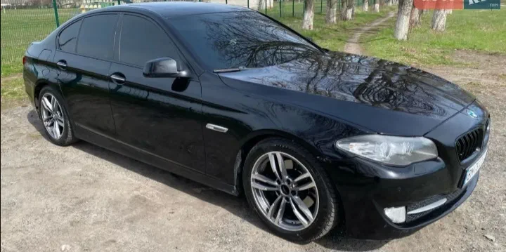 BMW 5 серія 2010 - 5
