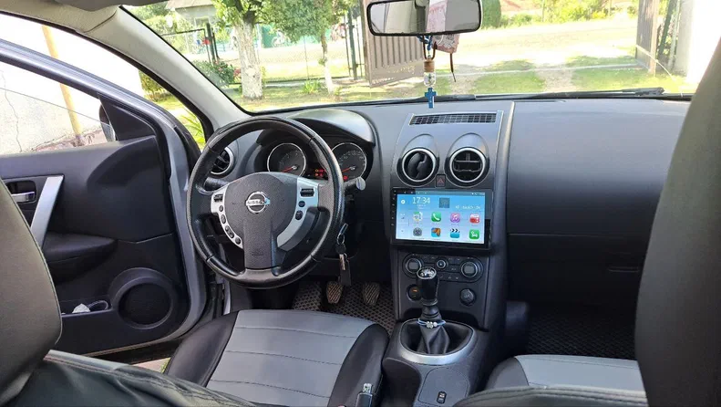 Nissan Qashqai+2 2008 - 7