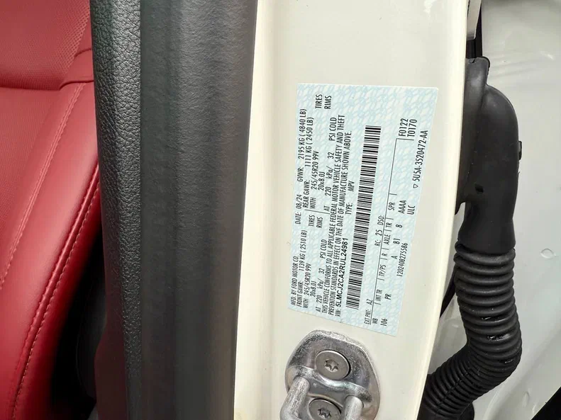 Lincoln Corsair 2024 - 25