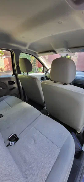 Dacia Logan 2009 - 7