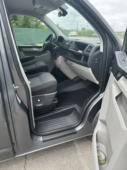 Volkswagen Transporter 2019 - 7