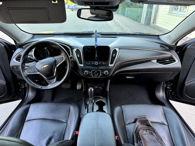 Chevrolet Malibu 2016 - 19