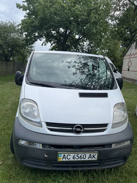 Opel Vivaro 2003