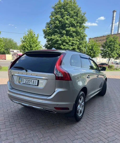 Volvo XC60 2015