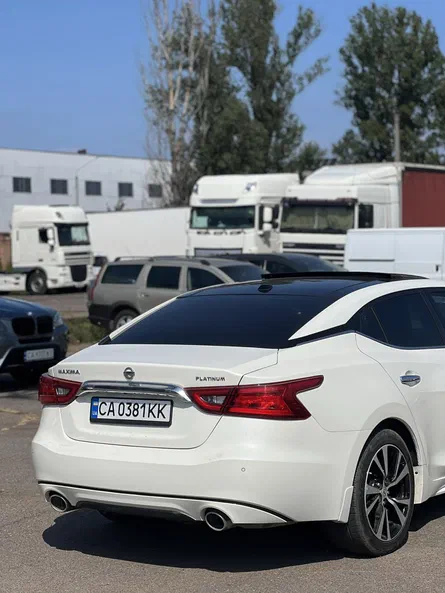 Nissan Maxima 2018 - 9