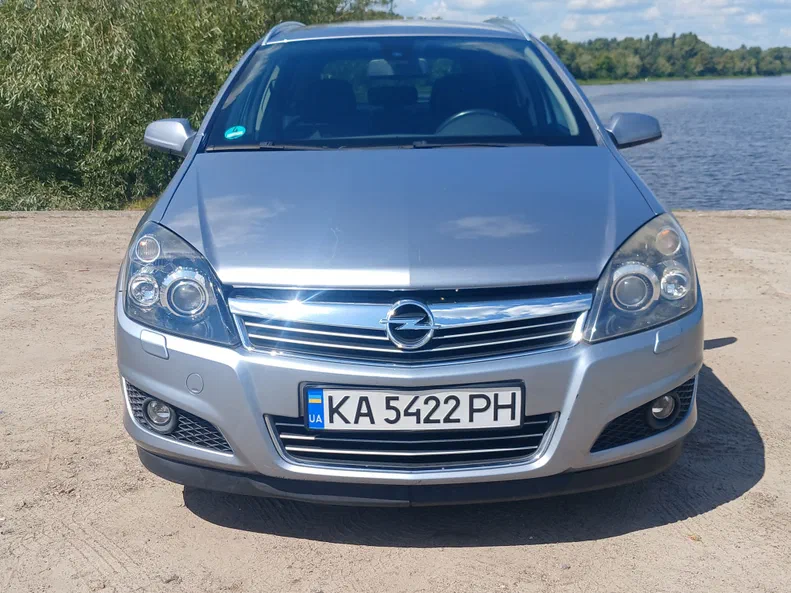 Opel Astra 2008