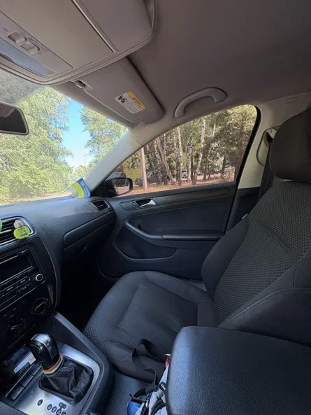 Volkswagen Jetta 2012 - 8