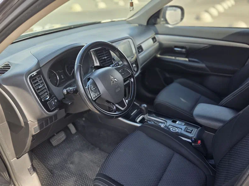 Mitsubishi Outlander 2017