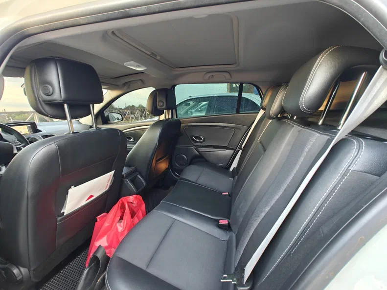 Renault Megane 2012 - 12