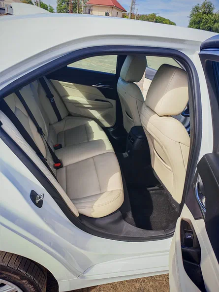 Cadillac CT4 2020 - 11