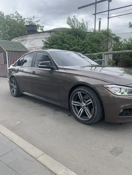 BMW 3 серии 2012