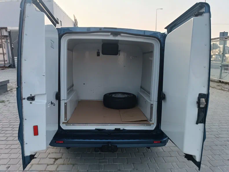 Opel Vivaro 2015 - 14