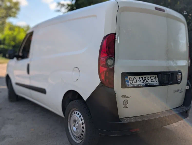 Fiat Doblo 2011