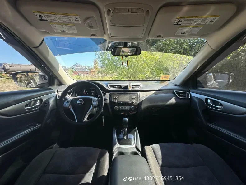 Nissan Rogue 2015 - 8
