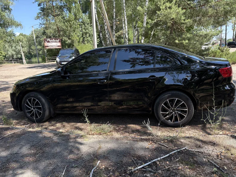 Volkswagen Jetta 2012