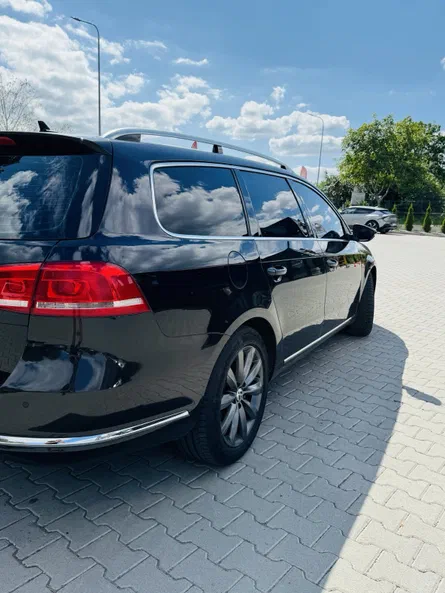 Volkswagen Passat 2011