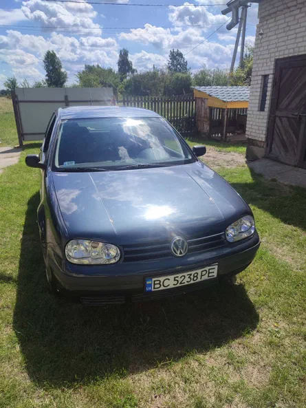 Volkswagen Golf 2001