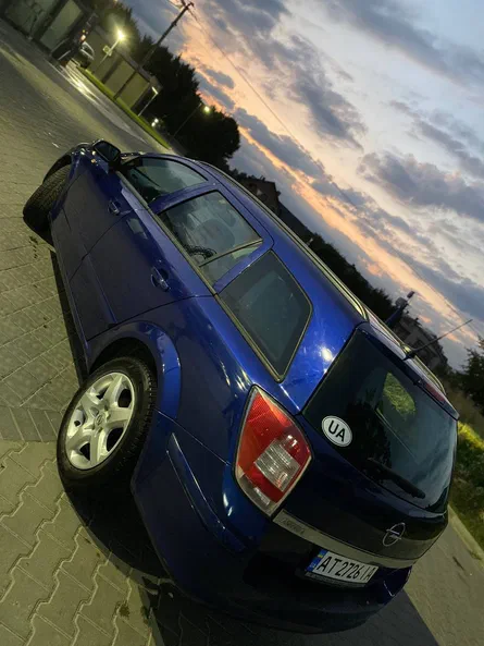 Opel Astra 2007 - 9