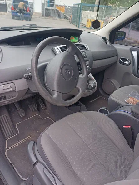 Renault Scenic 2007 - 9