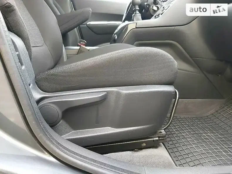 Peugeot 5008 2009 - 16