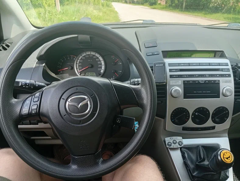 Mazda 5 2006 - 8