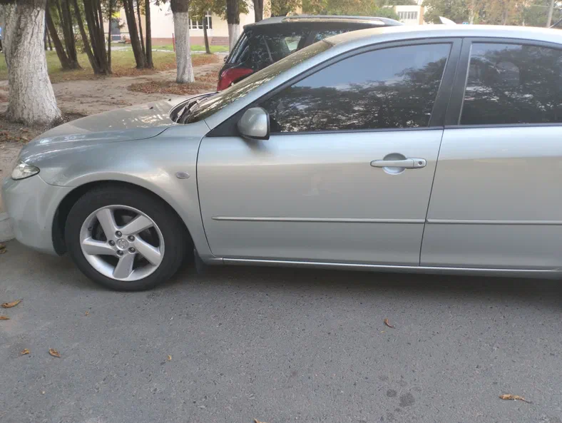 Mazda 6 2004