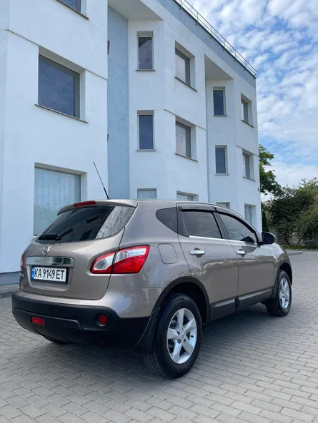 Nissan Qashqai 2011