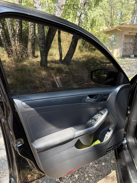 Volkswagen Jetta 2012 - 16