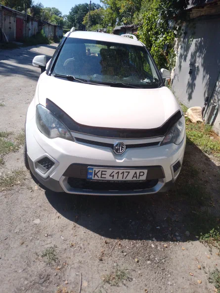 MG 3 2014 - 6
