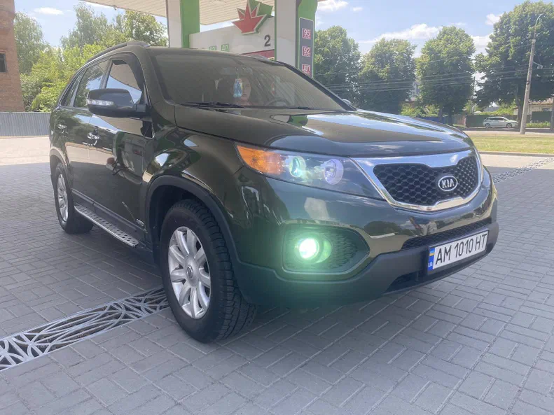 Kia Sorento 2010 - 8