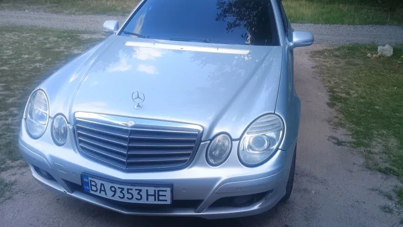 Mercedes-Benz E-Клас 2006 - 17