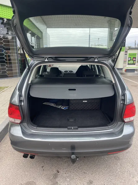 Volkswagen Golf 2010 - 5