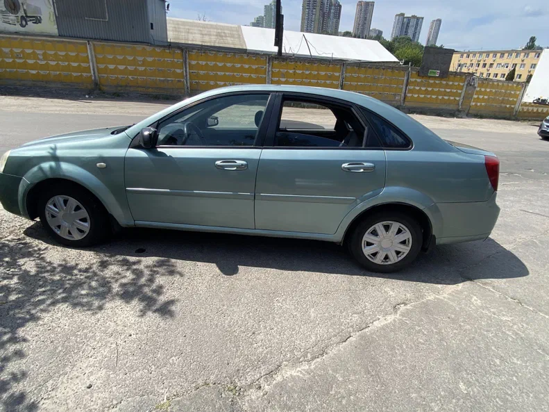Chevrolet Lacetti 2005 - 10