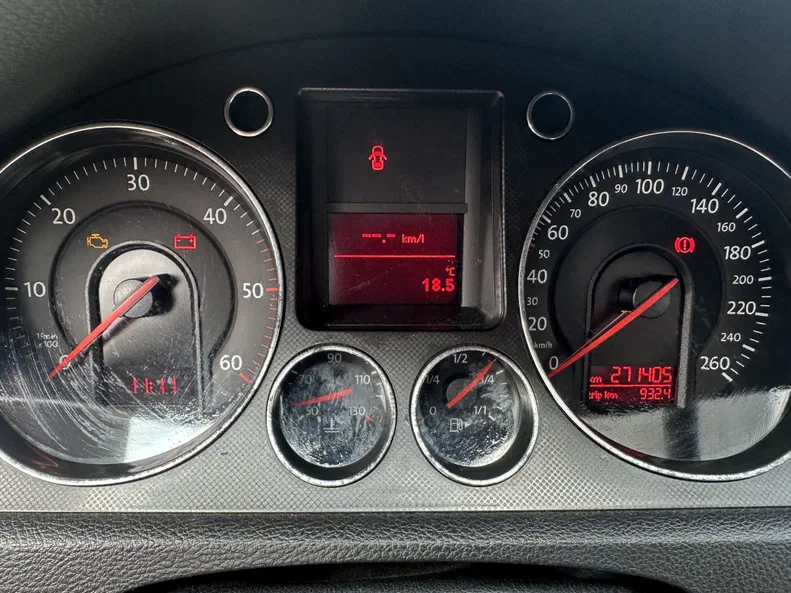 Volkswagen Passat 2005 - 6