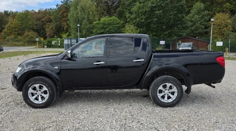 Mitsubishi L200 2010